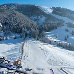 公寓 Mountainresort 10 *